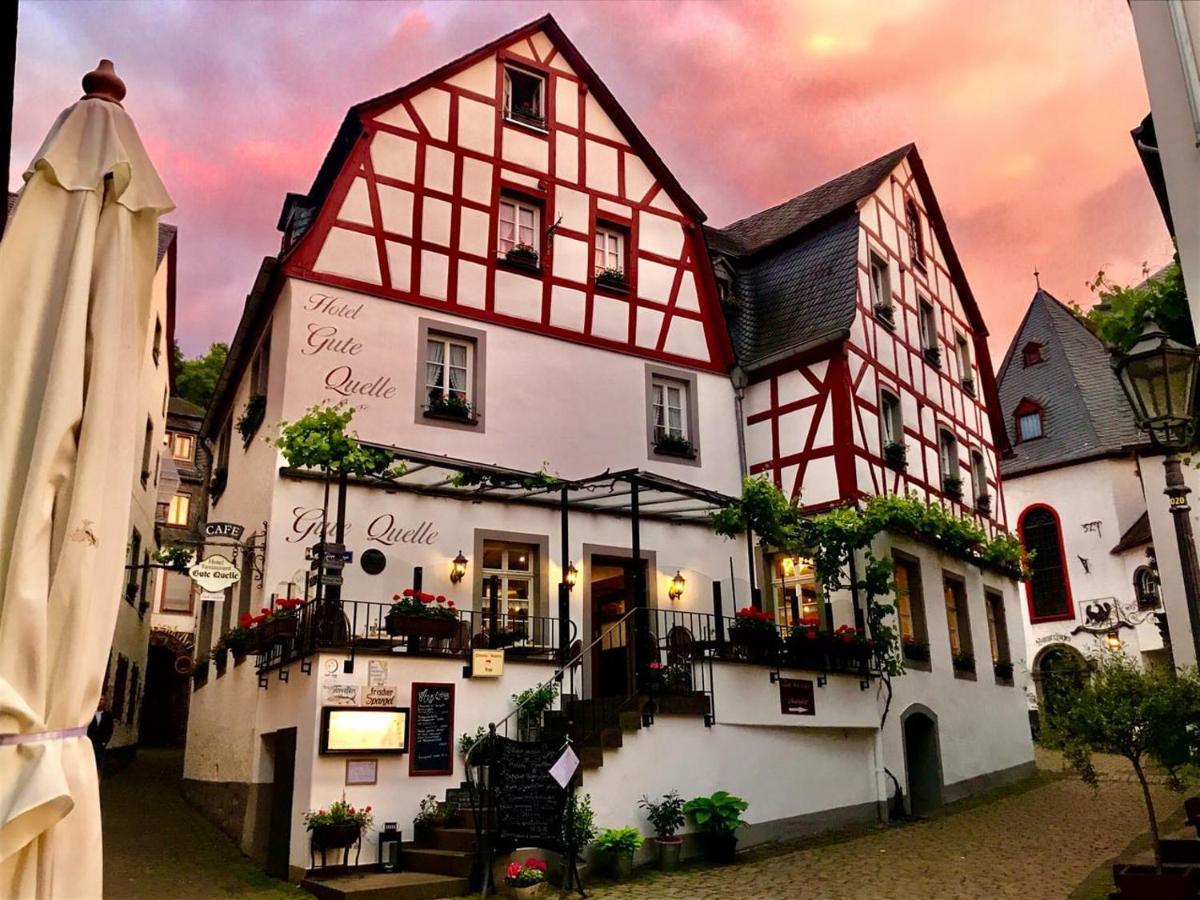 Hotel Gute Quelle Байлщайн Екстериор снимка