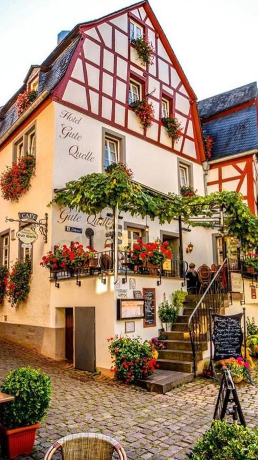 Hotel Gute Quelle Байлщайн Екстериор снимка